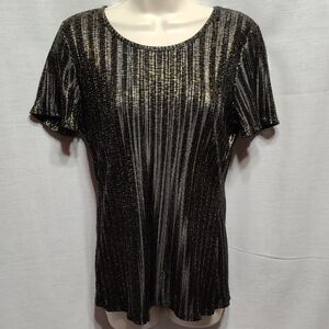 Notations Metallic Black and Gold Short Sleeve Tee